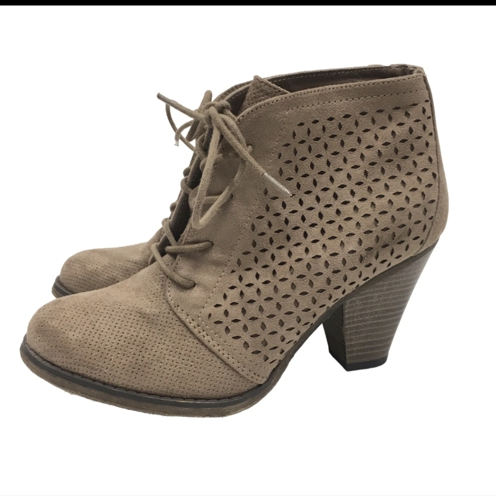 MIA Bootie - Picture 5 of 7